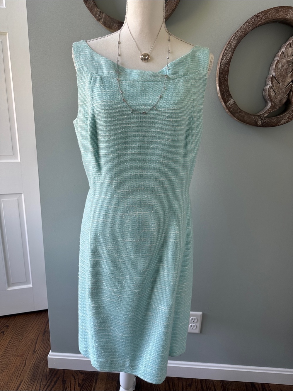 Lilly Pulitzer Mint Green Textured Sheath Dress size 12